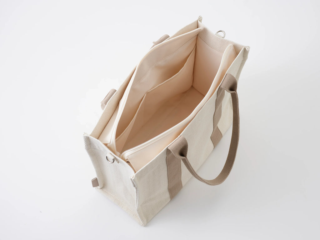 bebefit.eu, spacious beige tote bag with zipper and pockets, premium diaper bag